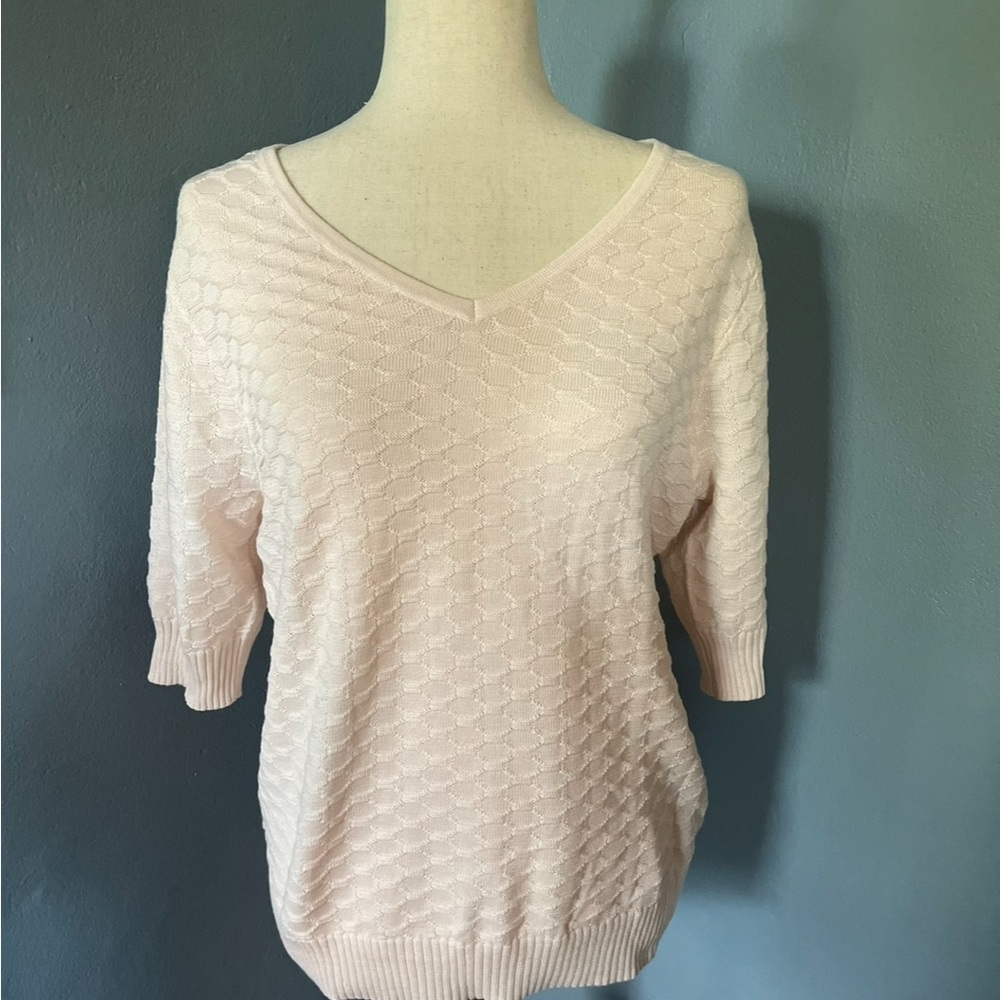 Pre loved, like new Ella Moss size L cream colored, elbow length sleeve, sweater